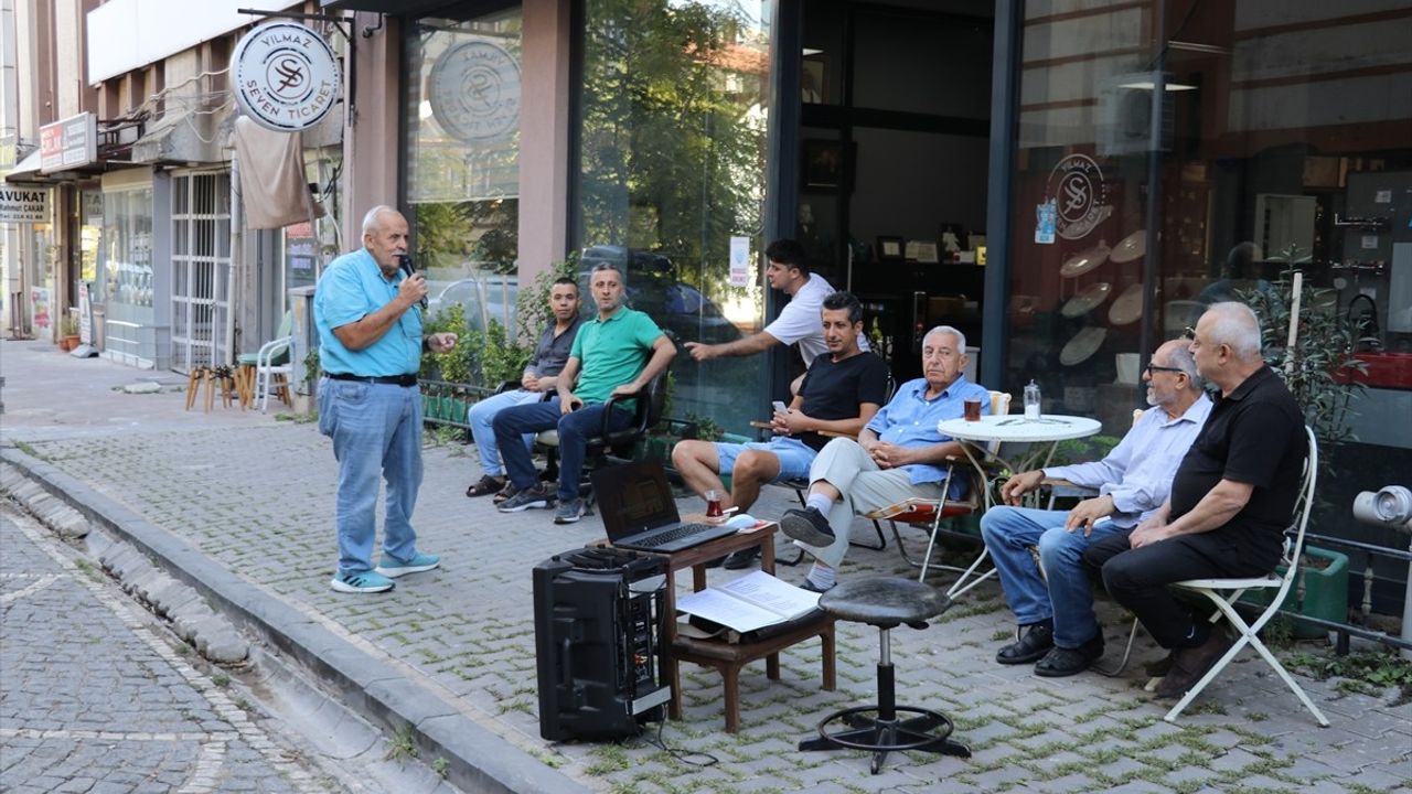 Amasya'da 'Minik Kuş'la Her Sabah Mini Konser