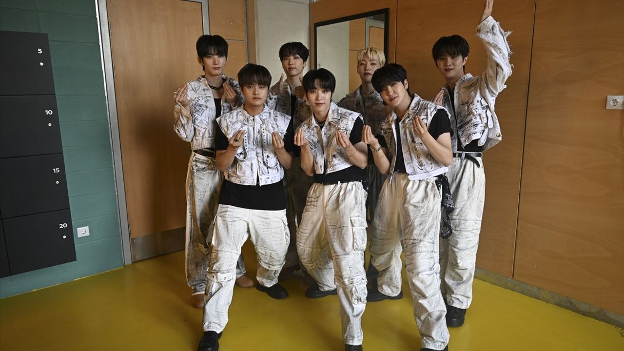 Ankara'da Başarıyla Gerçekleşen K-Pop Cover Dans Festivali