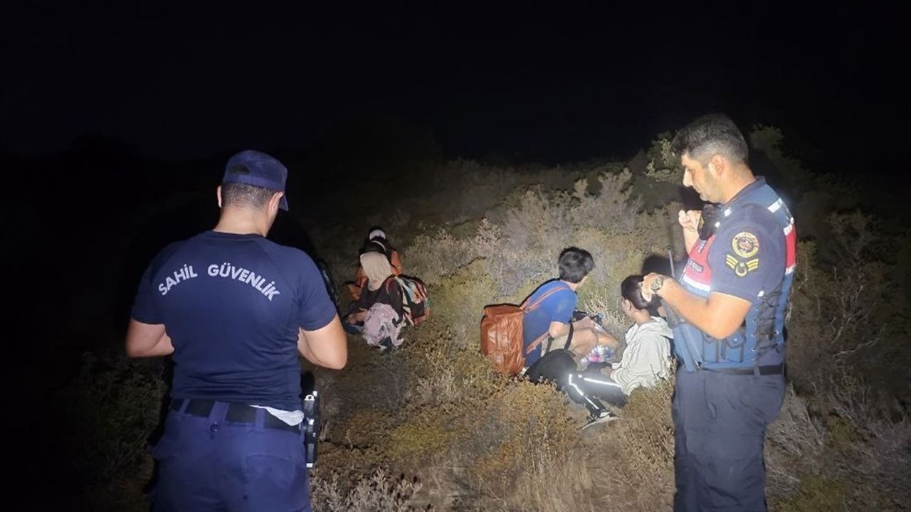 Ayvalık'ta Düzensiz Göçmen Yakalama Operasyonu