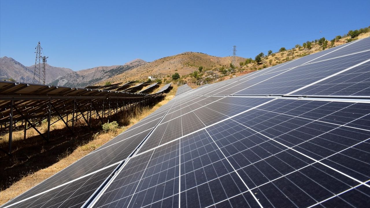 Bitlis Belediyesi Güneş Enerjisiyle Tasarruf Sağlıyor