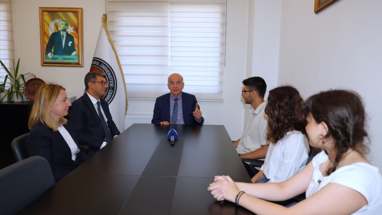 Cerrahpaşa Tıp Fakültesi'ne Tercih Eden YKS Başarılı Öğrenciler