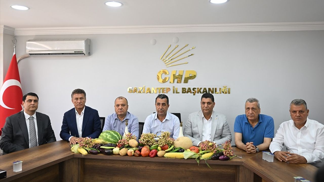 CHP Genel Başkan Yardımcısı Adem'den Gaziantep'te Tarımsal Destek Vurgusu