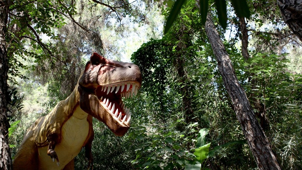 Dinopark'ta Dinozor Temalı Eğlence Dolu Bir Yıl Hedefleniyor