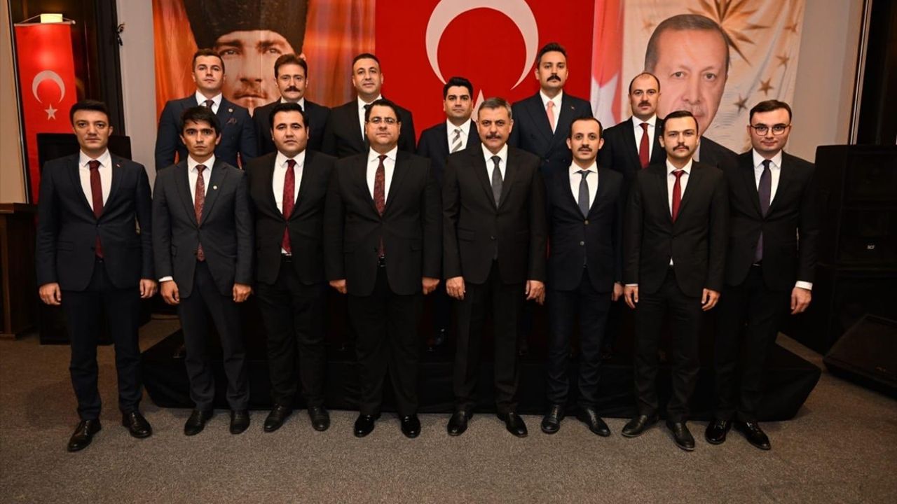 Erzurum ve Ağrı'da 30 Ağustos Zafer Bayramı Kutlamaları