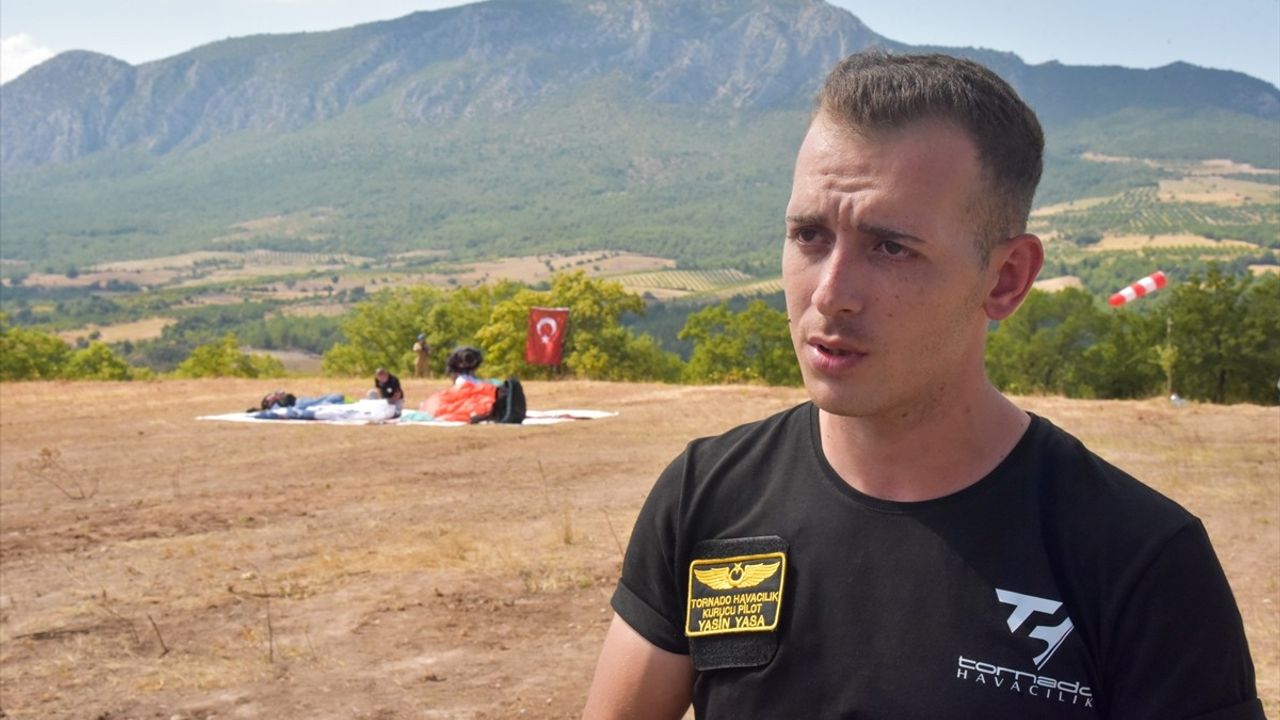 Gölpazarı'nda Havacılık ve Yamaç Paraşütü Festivali Şöleni Başladı