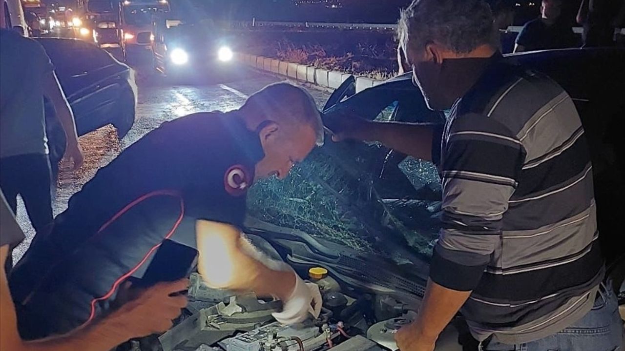 Kahramanmaraş'ta Tır ile Otomobil Çarpıştı: 7 Yaralı
