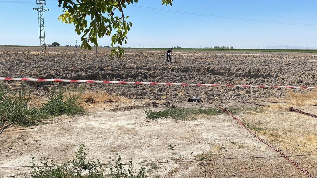 Karapınar'da Yeni Obruk Endişeleri Artırdı