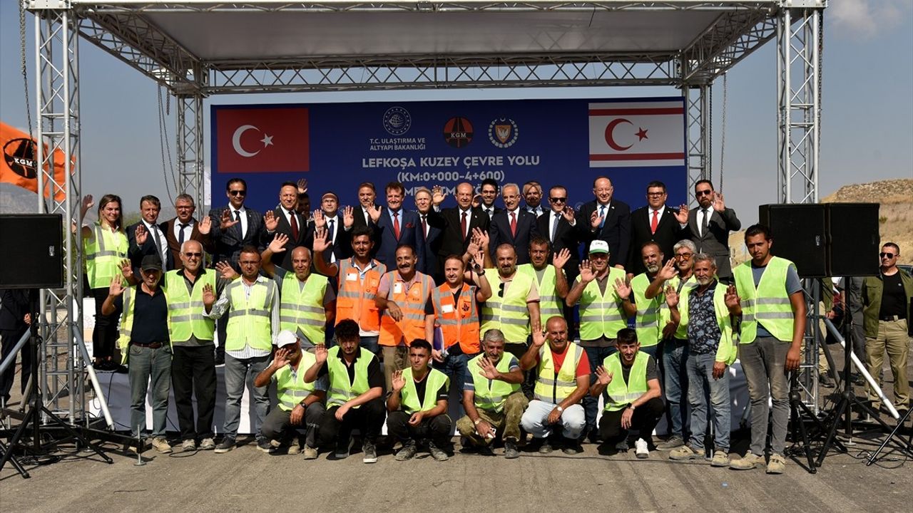 Lefkoşa Kuzey Çevre Yolu İçin Temel Atıldı