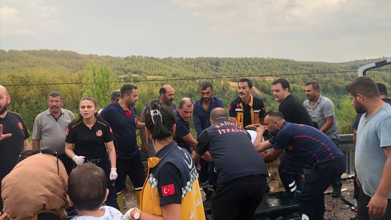 Osmaniye'de Trafik Kazası: İki Ölü, Dört Yaralı