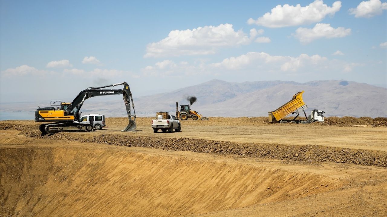 Van'da Türkiye Petrolleri'nin Petrol Arama Çalışmaları Devam Ediyor