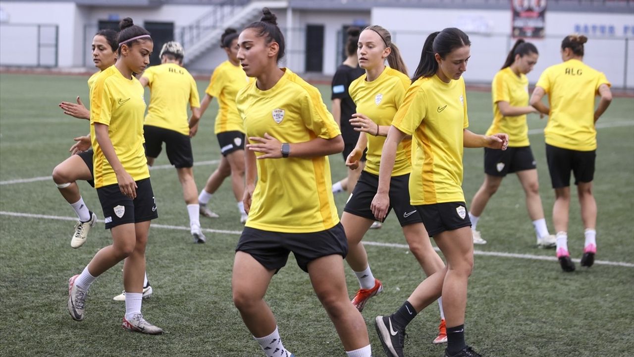 ALG Spor Yeni Sezonda Şampiyonluk İçin Hedef Belirledi