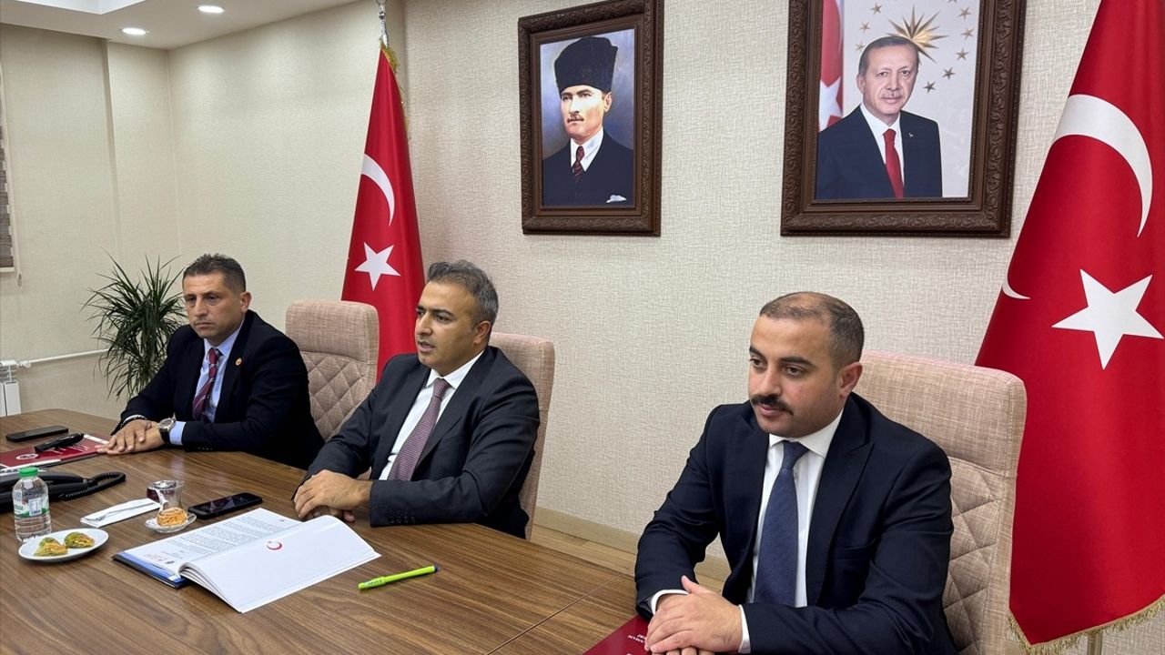 Ardahan'da 5 Yıl Sürecek Hayvancılık Projesi Başlatıldı