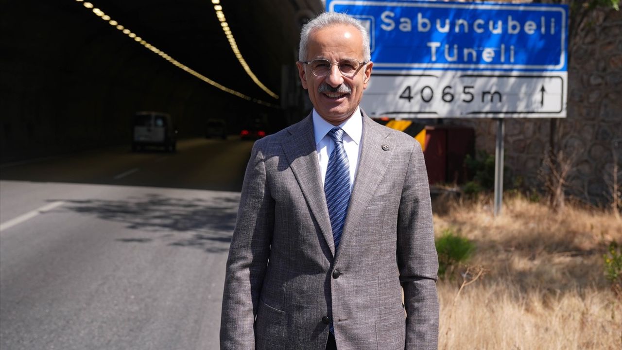 Bakan Uraloğlu, Manisa'da Altyapı Projelerini İnceledi