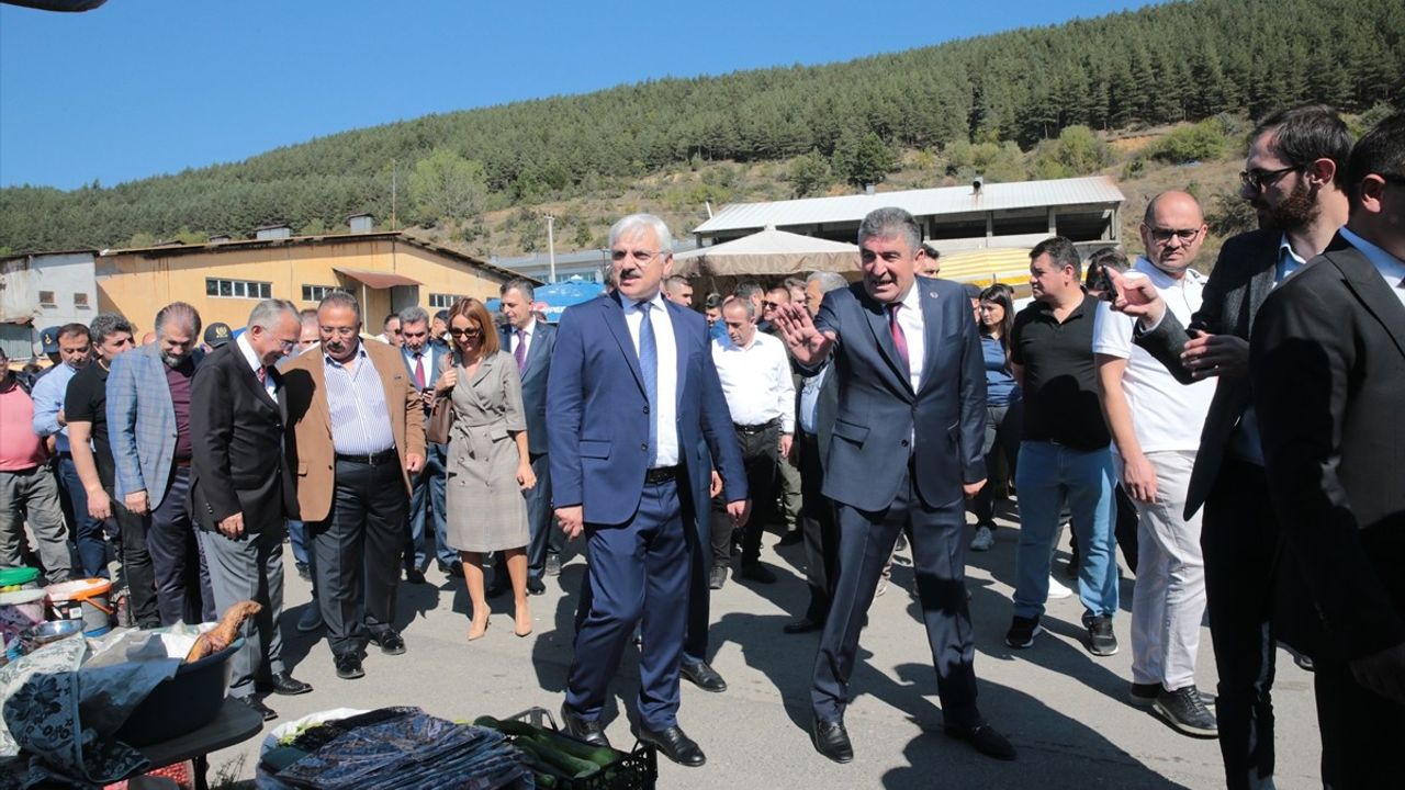 Bolu'da Geleneksel Hayvan ve Emtia Panayırı Başladı