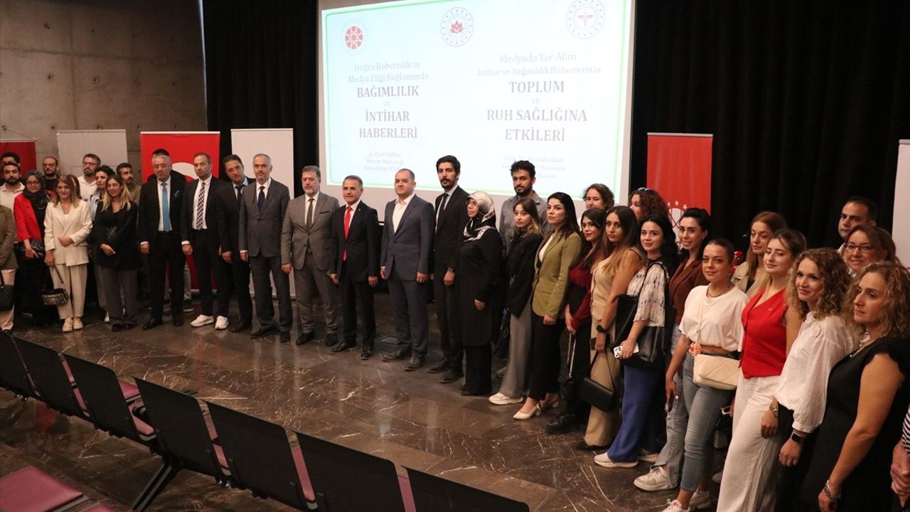 Bursa'da Medya Ahlakı ve Bağımlılık Üzerine Eğitim Semineri