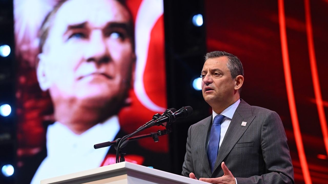 CHP Genel Başkanı Özgür Özel: Erken Seçim Vurgusu ve Partinin Hazırlıkları