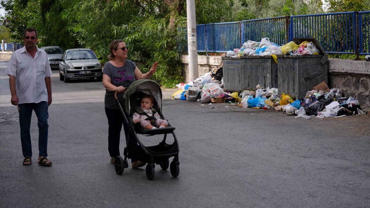 Çiğli'de Çöplük Sorunu: Kötü Koku ve Kirlilik Artıyor