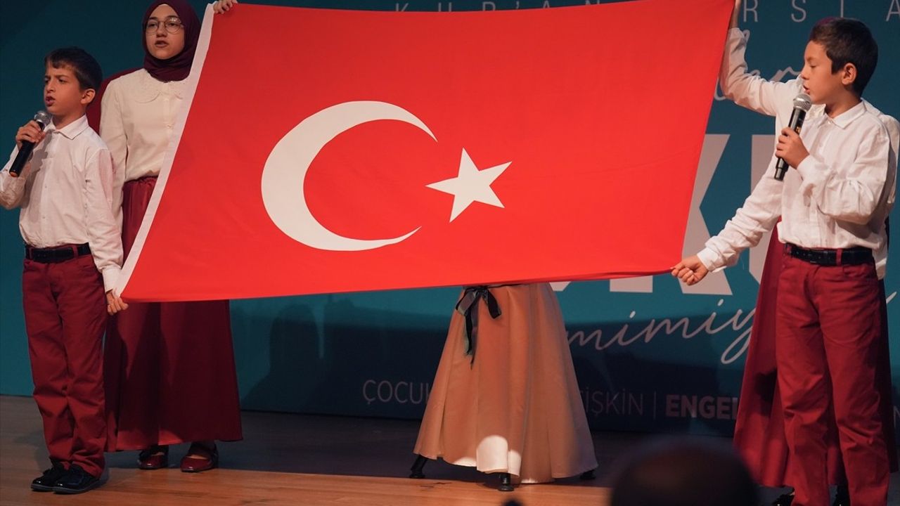 Diyanet İşleri Başkanı Erbaş, Düzce'deki Kur'an Kurslarının Yeni Dönem Açılışında Önemli Mesajlar Verdi