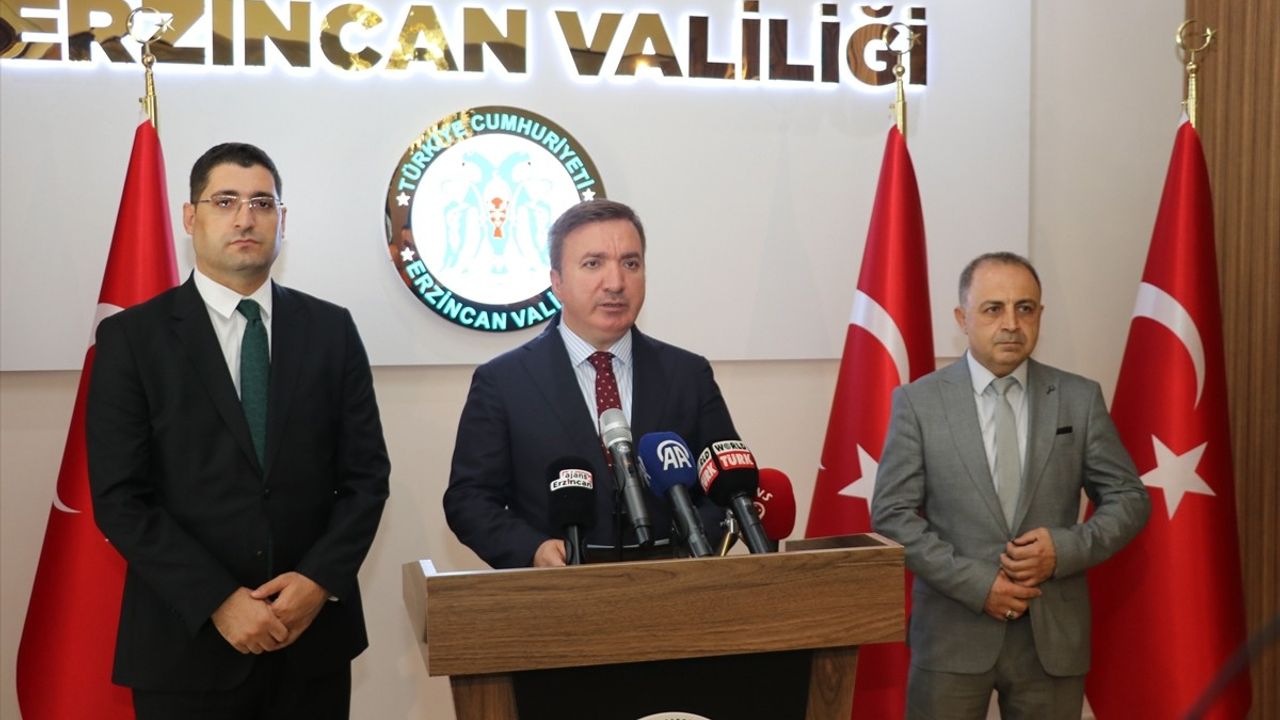 Erzincan'da Öğrencilere Burs ve Sosyal Destek Programı