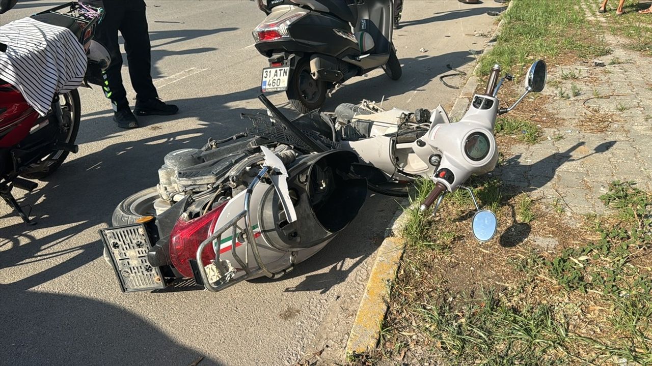 İskenderun'da Motosiklet Kazası: 3 Yaralı