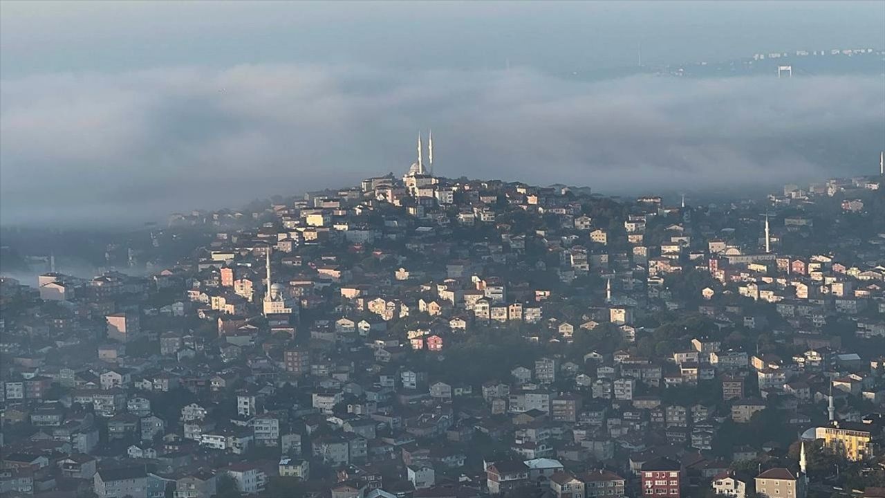 İstanbul'da Sabah Sis Etkili Oldu