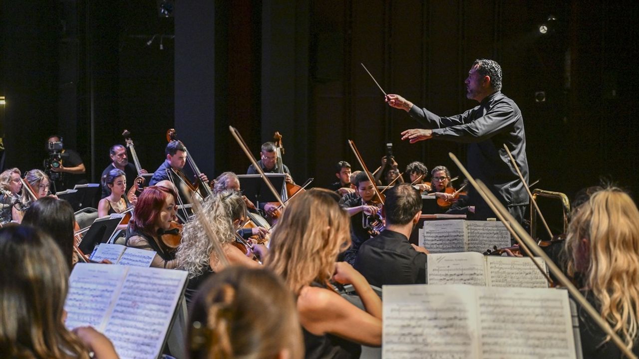 Kolombiya ve Türkiye Diplomasisinde 65 Yıl: Bir Müzik Kutlaması