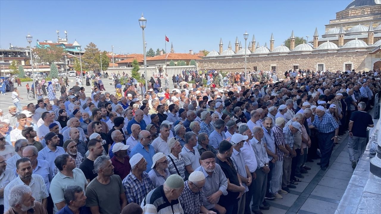 Konya'da Ayşenur Ezgi Eygi İçin Gıyabi Cenaze Namazı