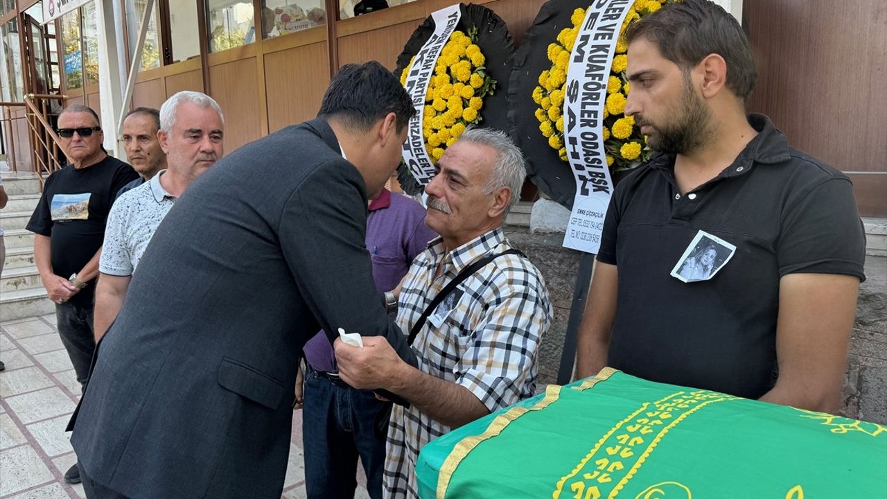 Manisa'da Boşanma Sürecinde Eşini Öldüren Zanlı Tutuklandı