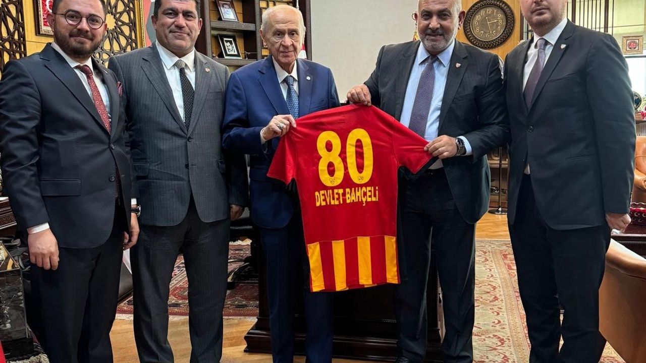 MHP Lideri Bahçeli, Kayserispor Başkanı Ali Çamlı'yı Ağırladı