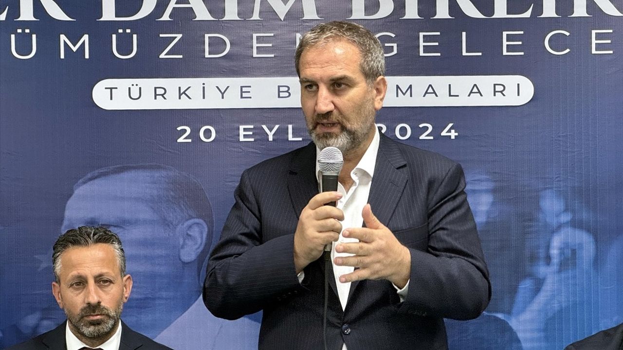 Mustafa Şen Ardahan'da İzmir'e Yüklendi