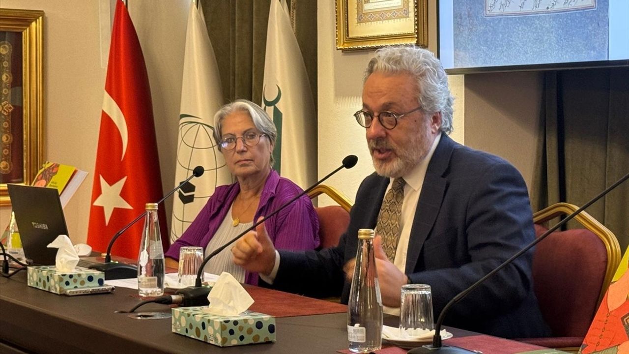 Osmanlı Sultanlık Hazinesinden Şah Tahmasb Albümü Yayınlandı