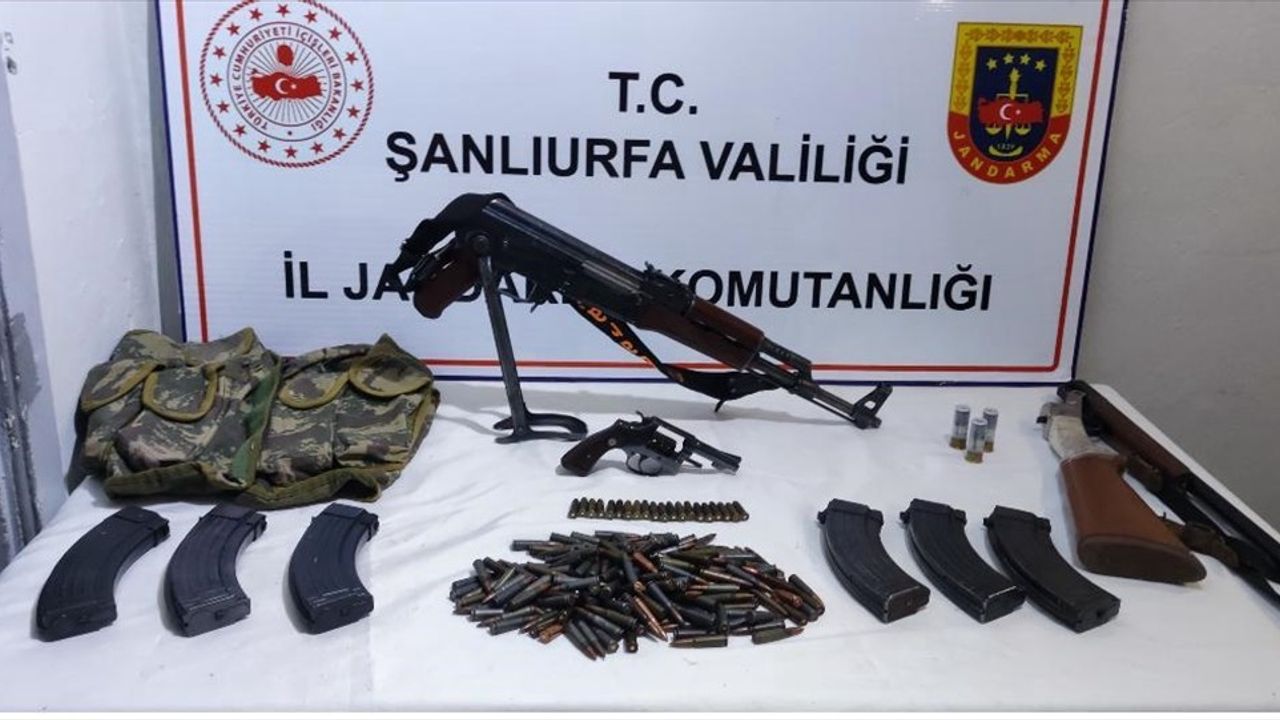 Şanlıurfa'da Silah Kaçakçılığına Düzenlenen Operasyonda 5 Şüpheli Yakalandı