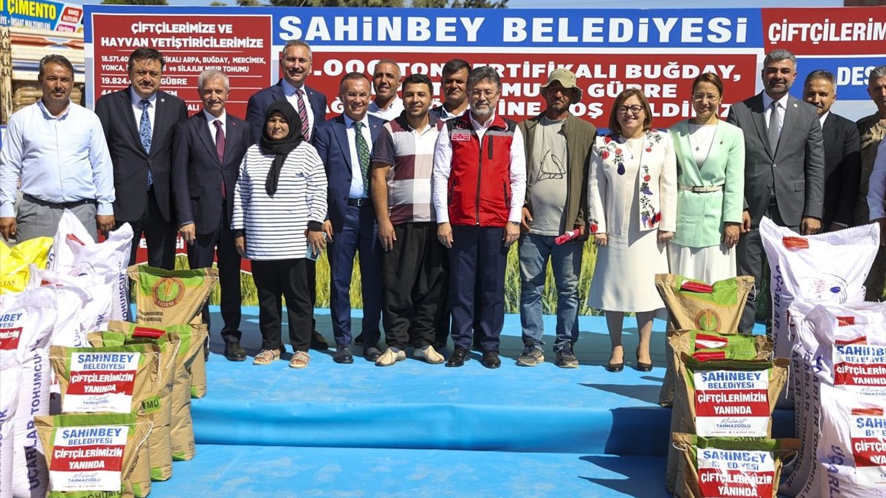 Tarım Bakanı İbrahim Yumaklı, Gaziantep'te Gübre ve Tohum Dağıtımı Törenine Katıldı