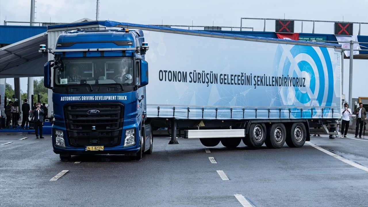 Ulaşımda Yeni Dönem: Otonom Kamyonlar Test Edildi