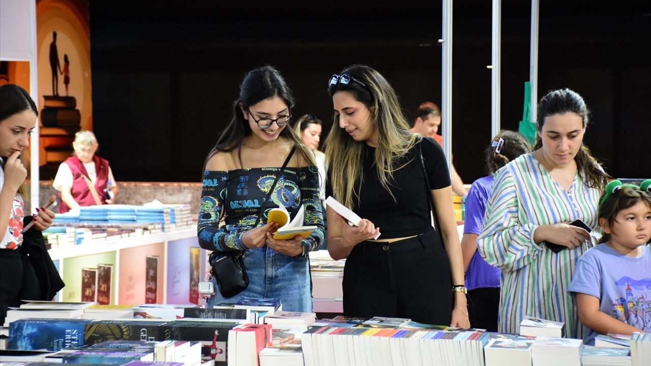 14. Antalya Kitap Fuarı Kitapseverlerle Buluşuyor