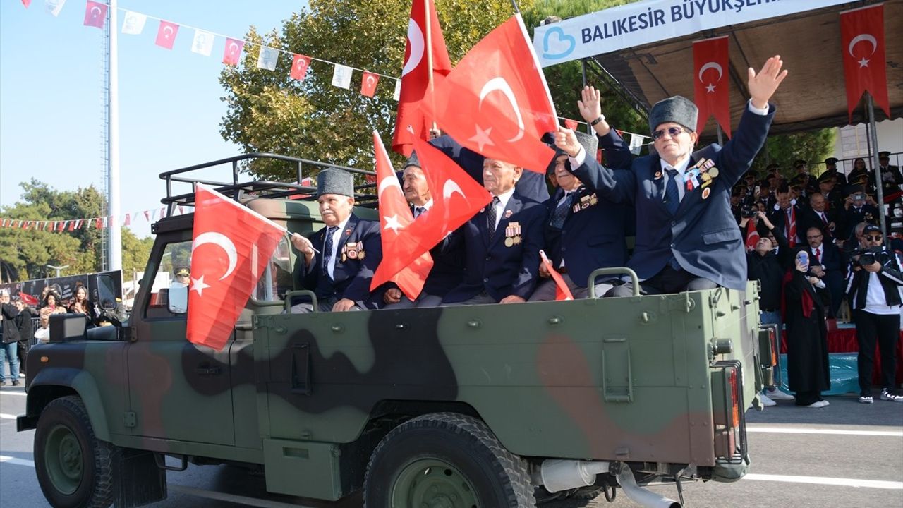 29 Ekim Cumhuriyet Bayramı Bursa ve Çevresinde Coşkuyla Kutlandı