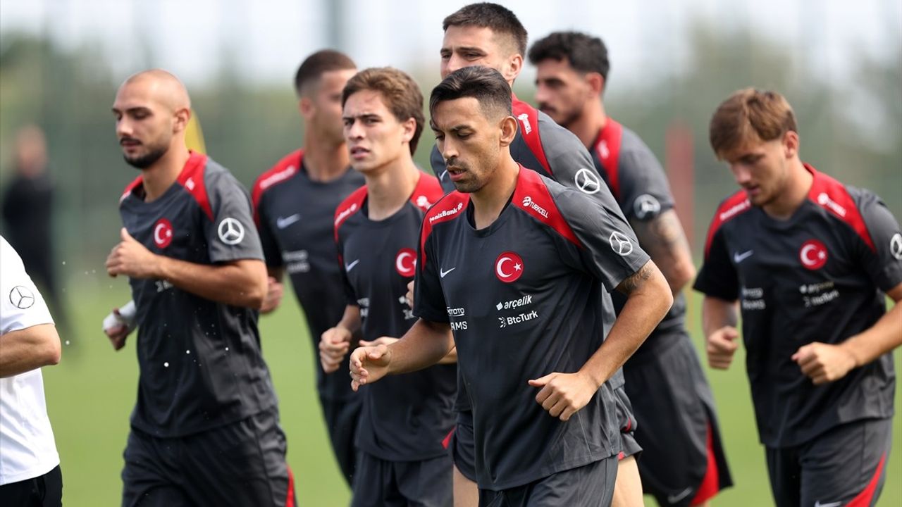 A Milli Futbol Takımı İzlanda Maçına Hazırlanıyor