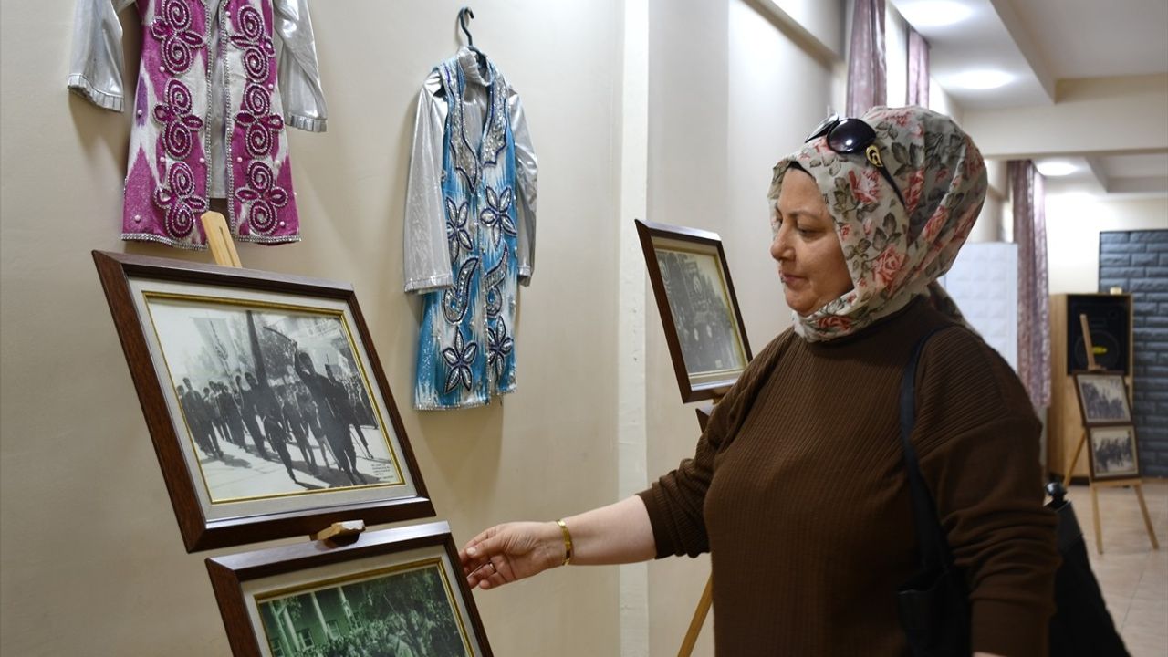 Adana'da Şir Muhammed Bek Kitabının Tanıtımı Gerçekleştirildi