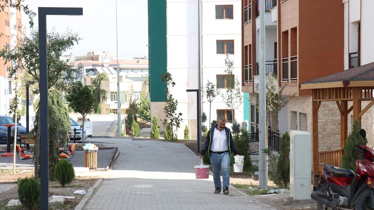 Adıyaman'da Kentsel Dönüşüm ile Yeni Evler Sahiplerine Teslim Ediliyor