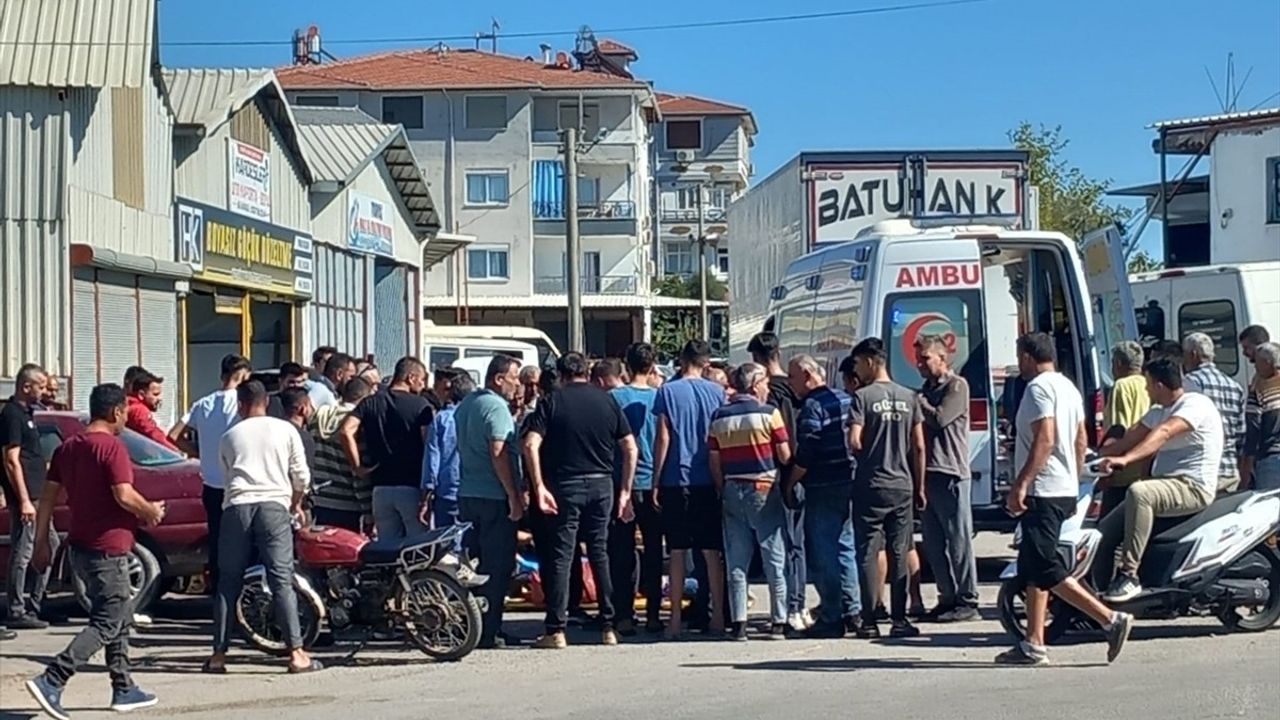 Antalya'da Polis Memuruna Silahlı Saldırı