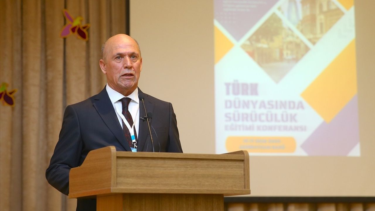 Bakü'de Türk Dünyasında Sürücülük Eğitimi Konferansı