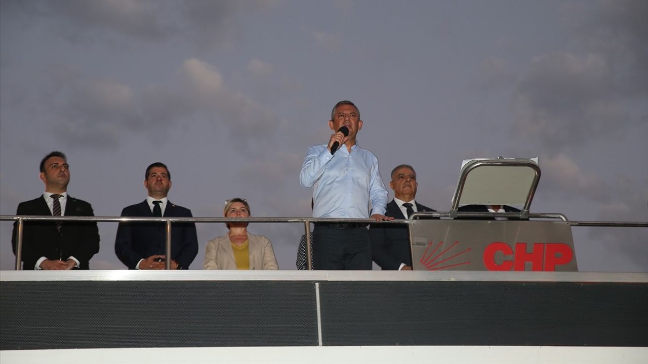 CHP Genel Başkanı Özgür Özel'den Hatay'da Sığınmacı Açıklamaları