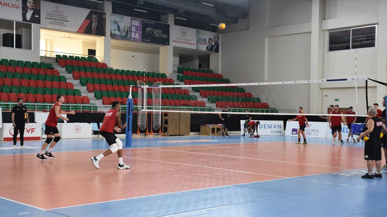 Cizre Belediyespor Hazırlıklara Başladı: Arkas Spor Maçı Yolda