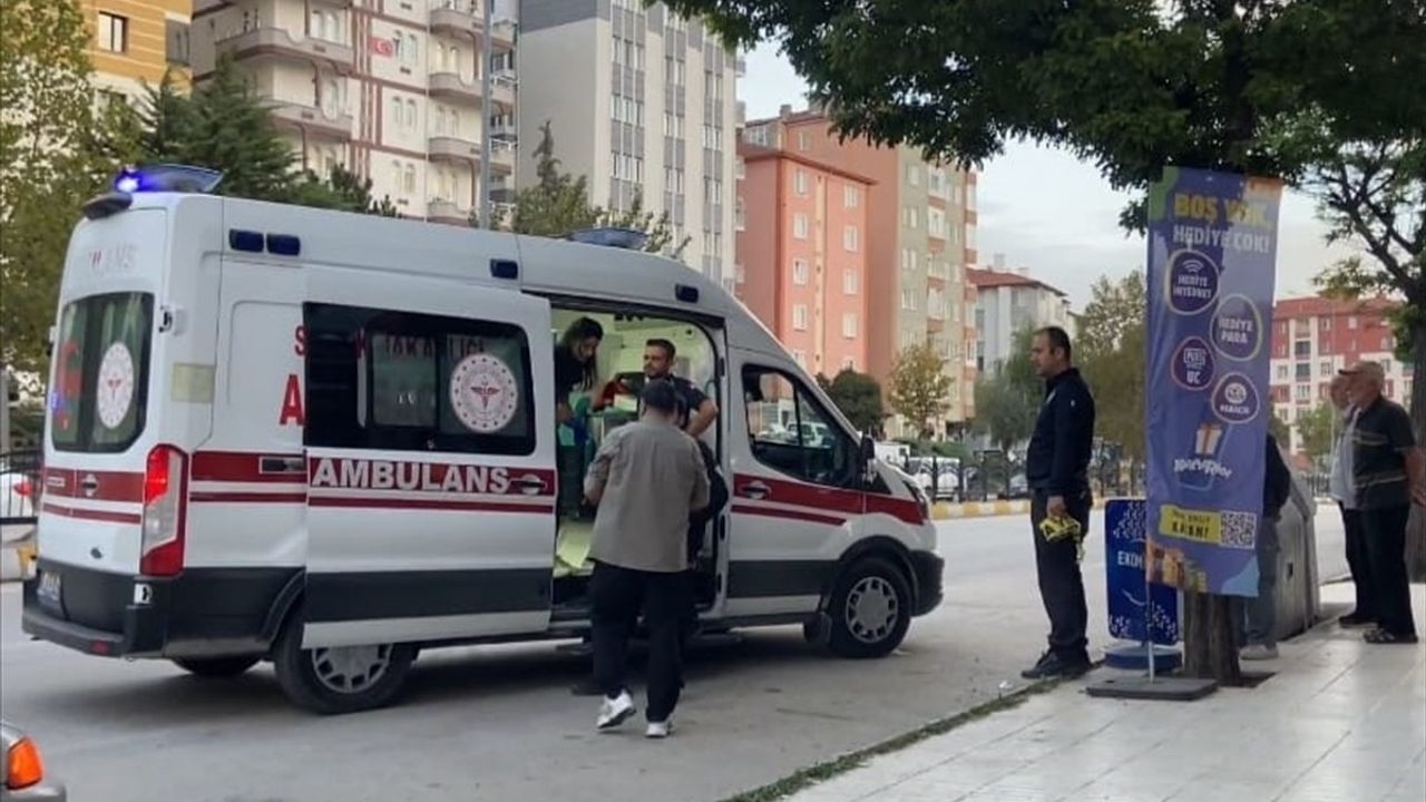 Çorum'da Tekel Bayisine Silahlı Saldırı: Müşteri Yaralandı