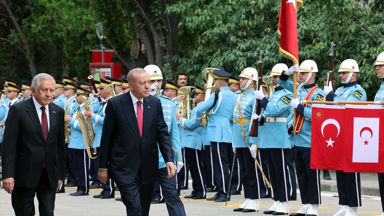 Cumhurbaşkanı Erdoğan Yeni Anayasa Vurgusu Yaptı