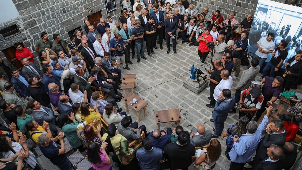 Diyarbakır'da Bedri Ayseli Kültür Evi Açılışı Yapıldı