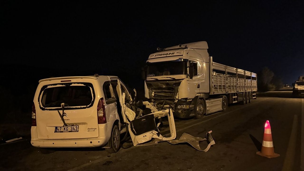 Diyarbakır'da Feci Trafik Kazası: 3 Ölü, 3 Yaralı