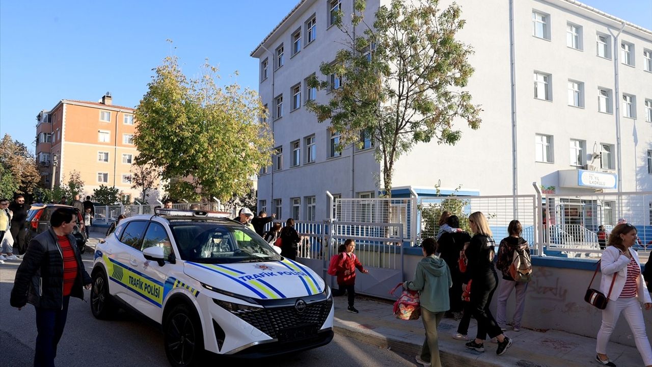 Edirne'de Okul Polisi Uygulaması Güvenli Eğitim Sağlıyor