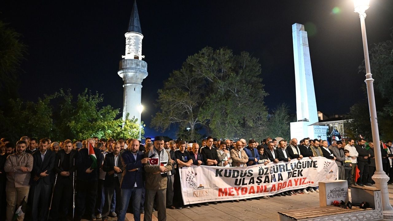 Gaziantep'te Filistin'e Destek Protestosu