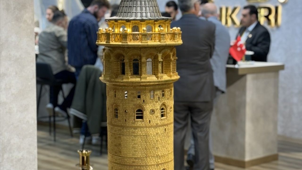 İstanbul'da Küresel Mücevher Sektörü Buluştu